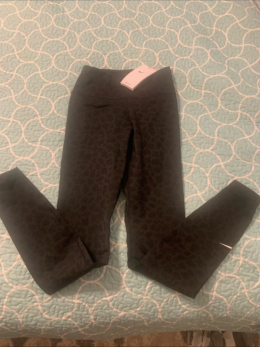 Nike glitter/leopard leggings